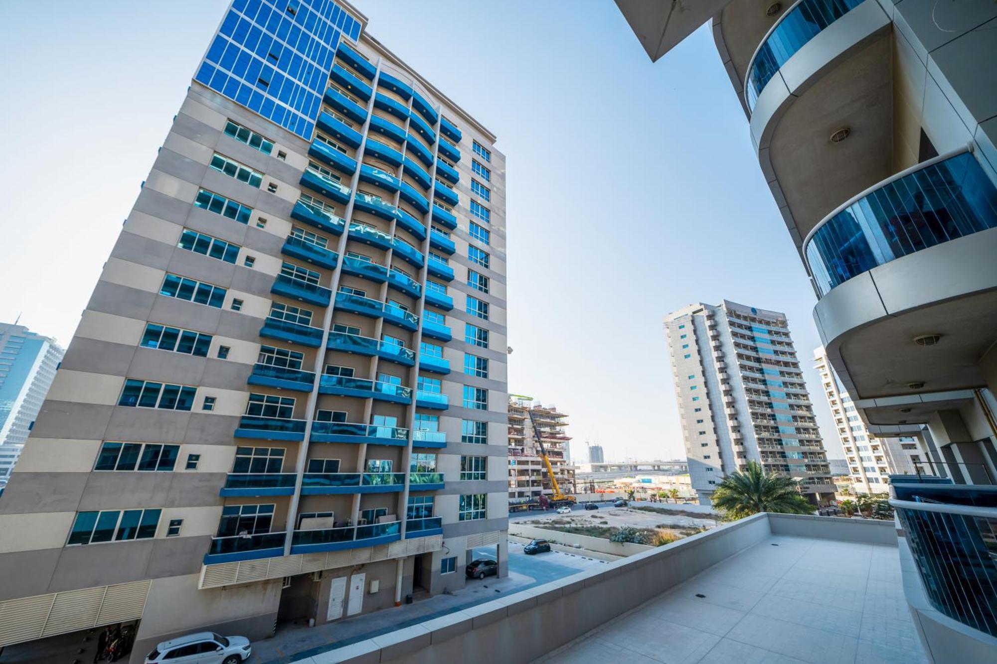 Live Spacious 3Br Apartment All En Suite & Balcony Dubai Buitenkant foto